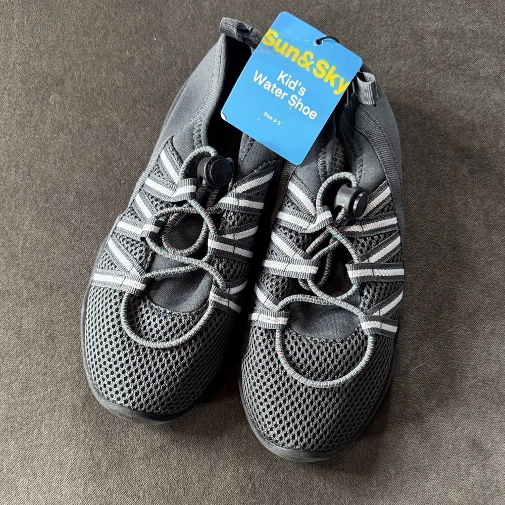 Kids' Sun & Sky Water Shoes Size 2-3 NEW